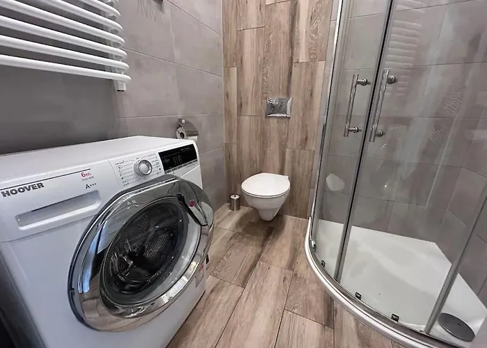 Bosacka Street - B31 *